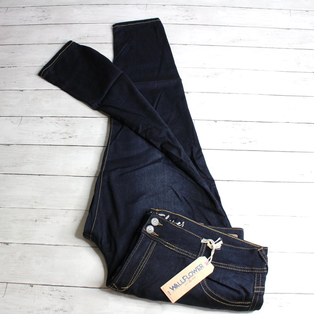 Wallflower Women's Blue Jeans Plus Size 22 Reg Skinny Slim Ultra Fit
